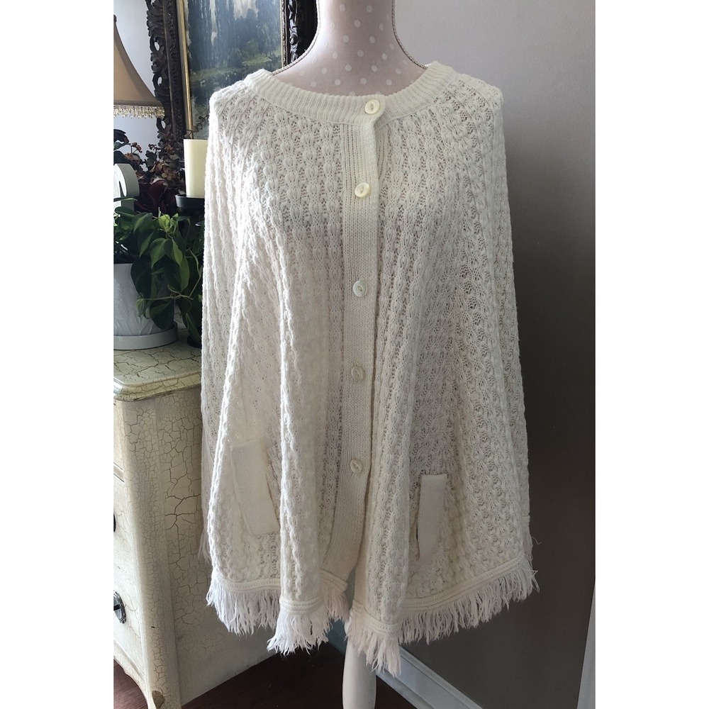 Vintage Poncho Cape Shawl Knit Crochet 70s Boho Hippie Grandma Cottage Fringe